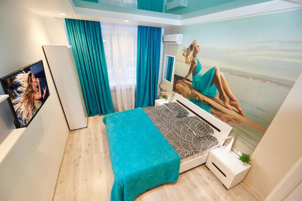 Big Jacuzzi , Sauna , Khreshchatyk Apartments Kiev Exterior foto